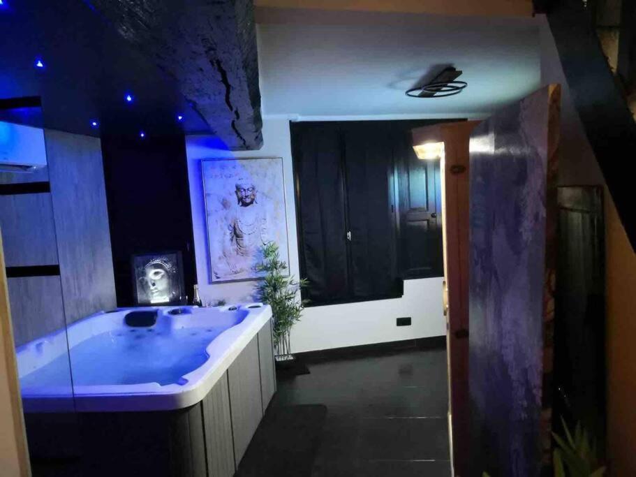 Loveroom La Parenthese D 'Auxerre Eksteriør bilde