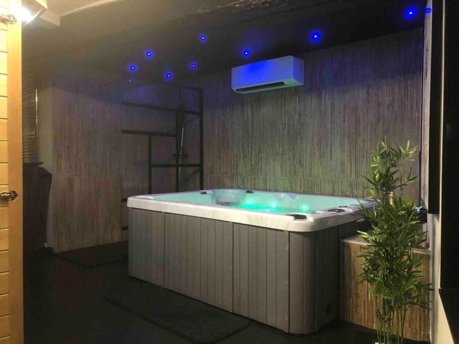 Loveroom La Parenthese D 'Auxerre Eksteriør bilde